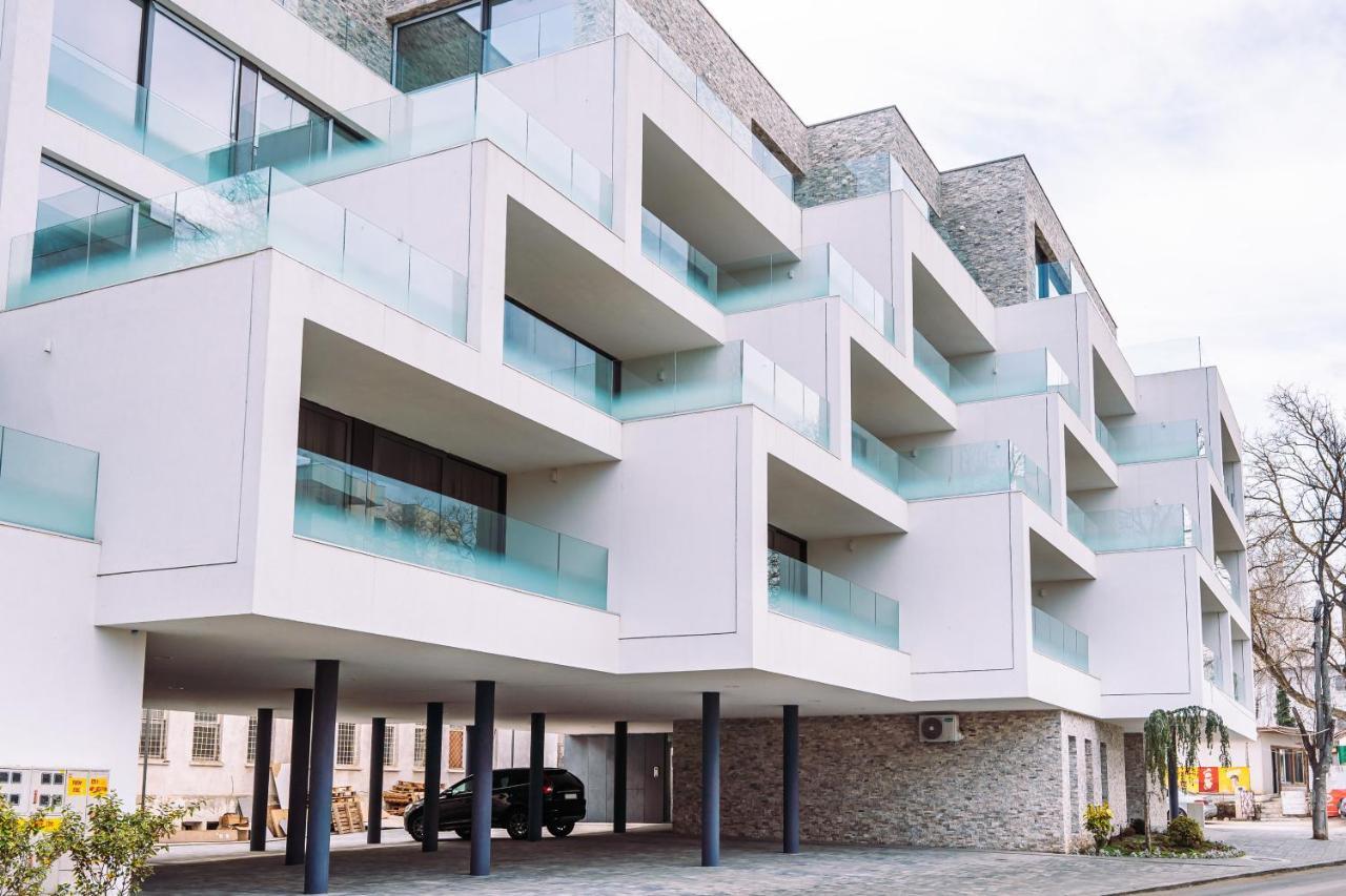 Amaris Aparthotel Eforie Nord Ngoại thất bức ảnh