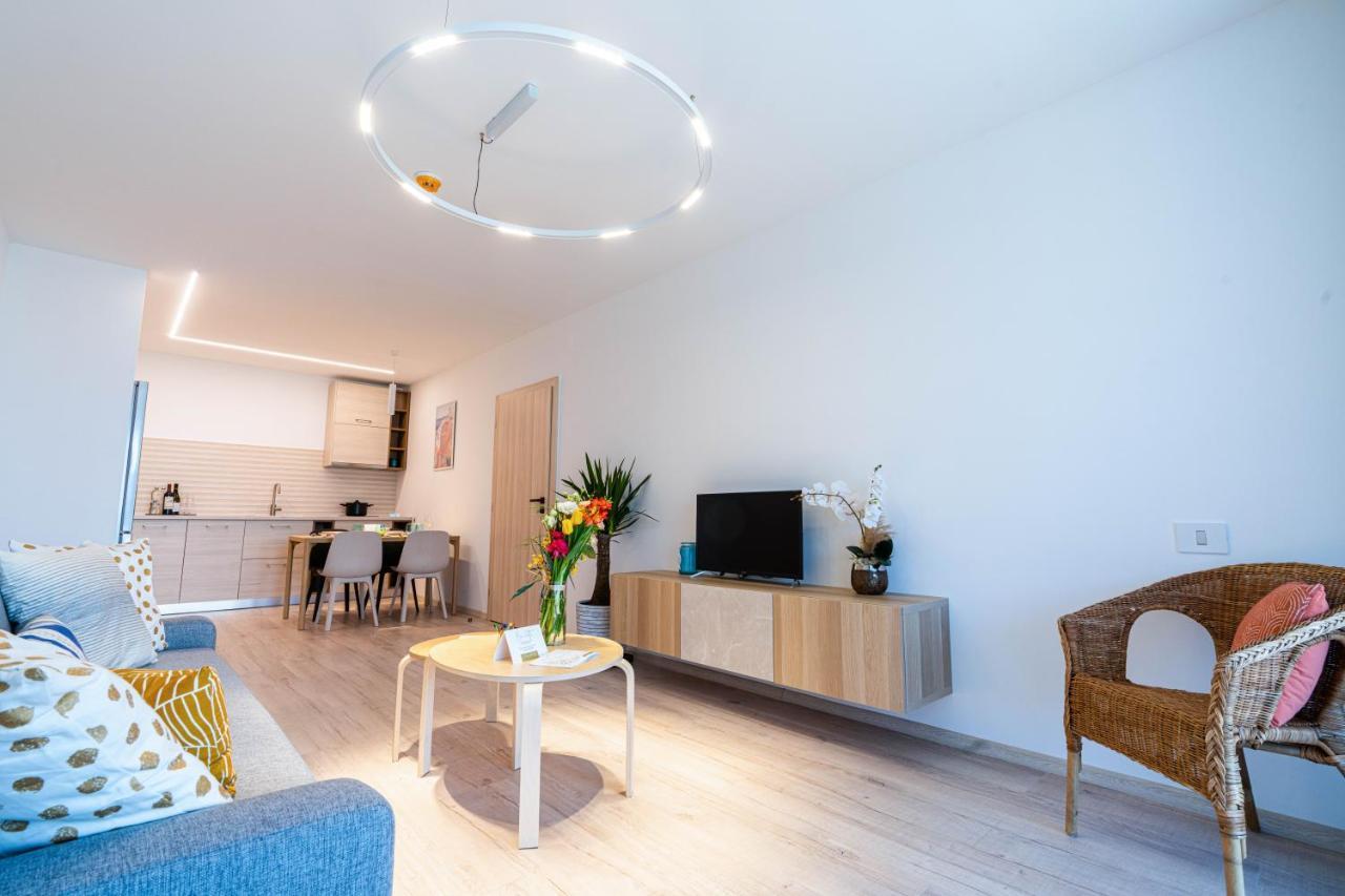 Amaris Aparthotel Eforie Nord Ngoại thất bức ảnh