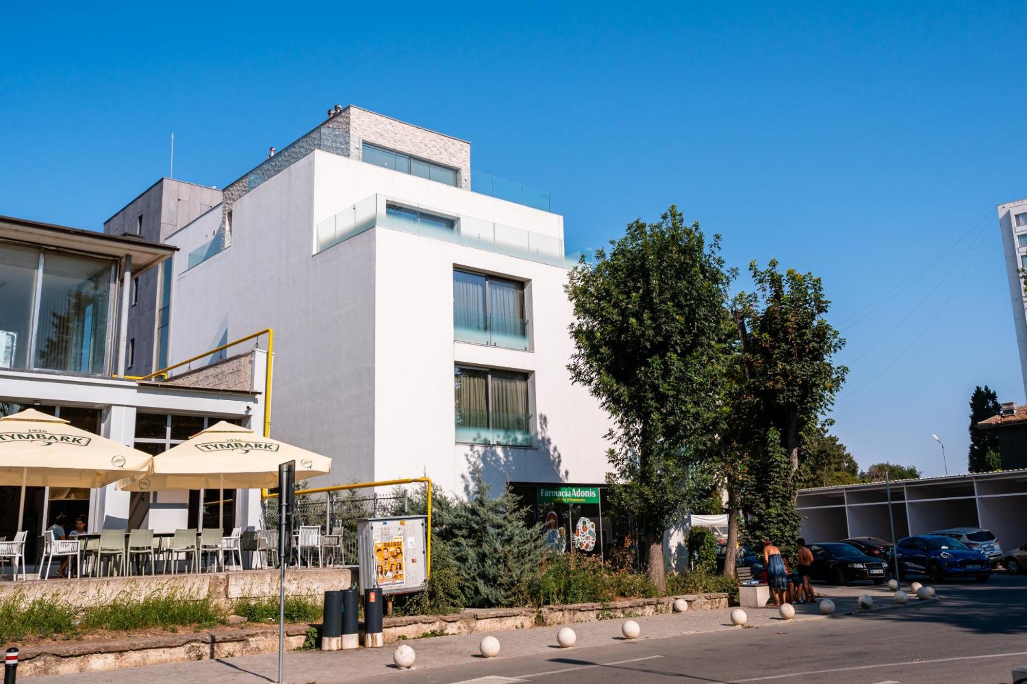Amaris Aparthotel Eforie Nord Ngoại thất bức ảnh